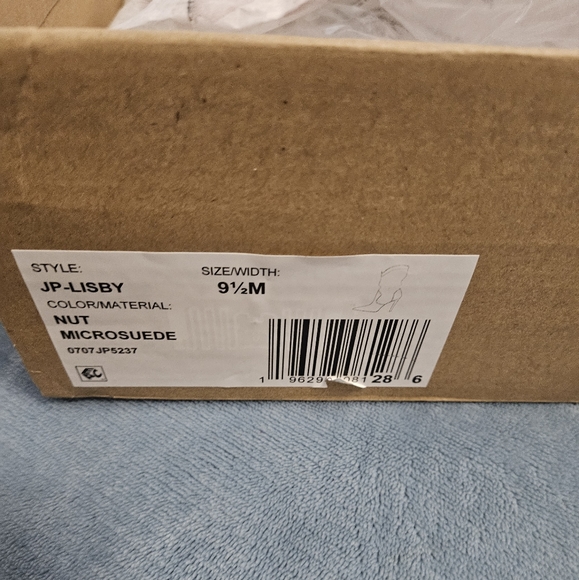 Jessica Simpson Lisby Booties - Picture 6 of 11